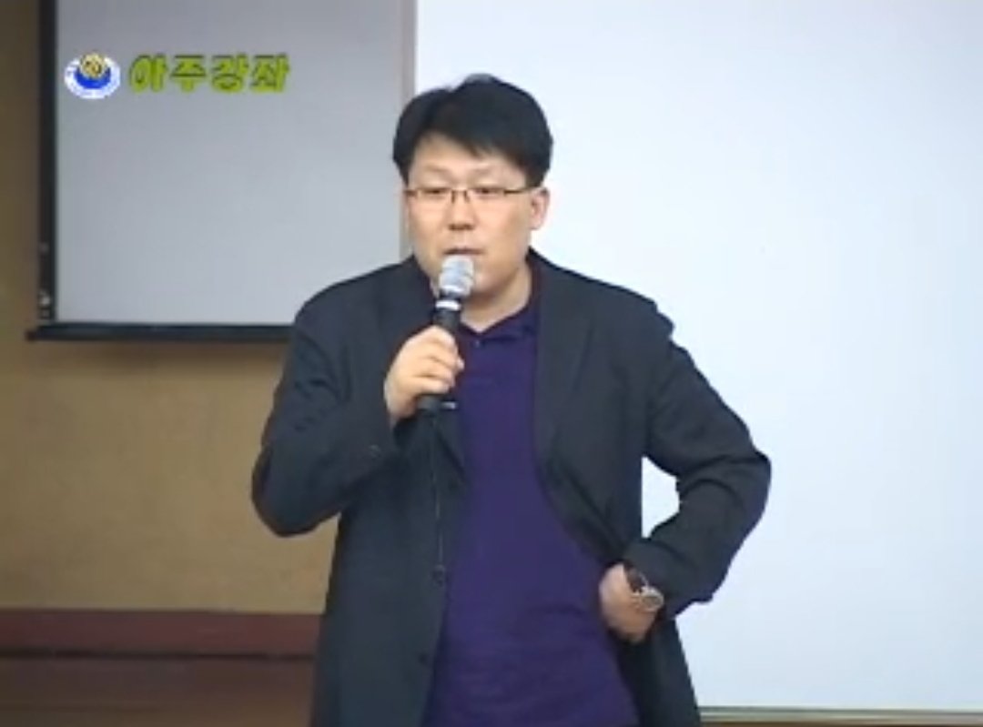 10년전에 처음 들었던

내 꿈과 희망의 W

가끔 꼭 생각나서 듣게되는

고마워요우

#W를찾아서