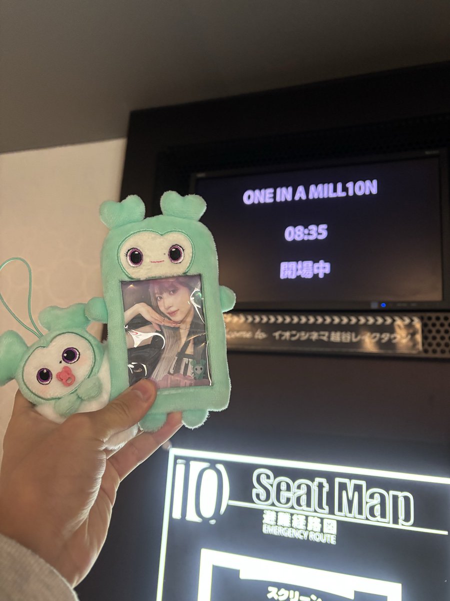 once_nakaten's tweet photo. TWICE9人の絆・アイドルとしての情熱・今までの苦悩などをこのドキュメンタリー映画を通して改めて知ることができる映画だったと思います😢後悔は次の原動力!
この言葉を胸にTWICEがいる限りonceは 9人の心の拠り所で居続けます!
#TWICE映画キャンペーン
#TWICEは永遠に
#onceforever https://t.co/bNK3fXl8Iy