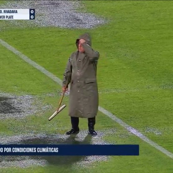 este chad va a secar una cancha con un secador de cocina