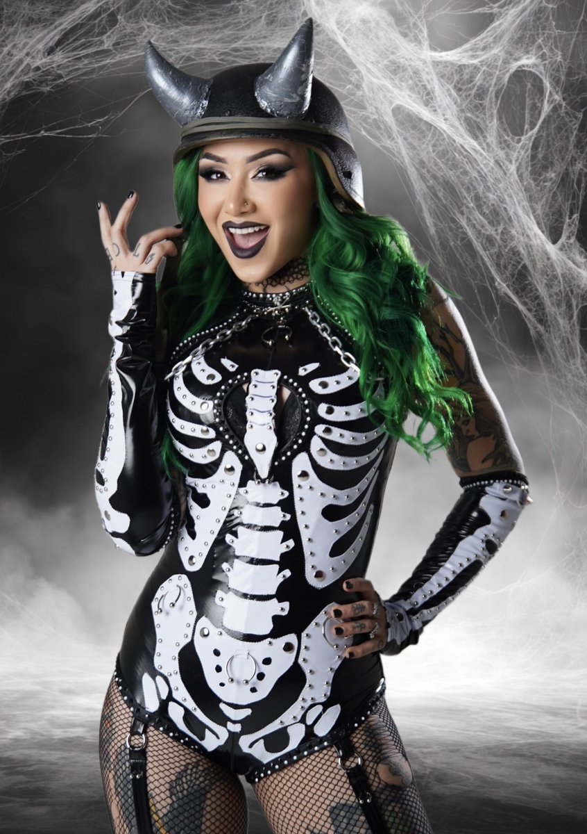 ShotziTCB's tweet image. Debuted some new gear tonight! 💀 thanks for visiting my HOUSE OF HORRORS! @GCWrestling_ 📸 photography: CHUCKACIOUS