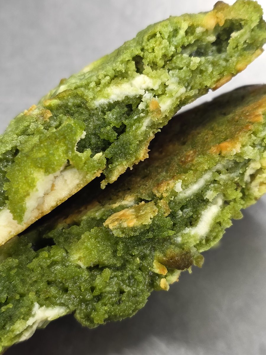 今週末はあります
ソーセージロール
VEGANソーセージロール
ミートパイ
ミート&amp;チーズ
ステーキチーズハラペーニョベーコンジャム
牛肉のブリスケット
クリーミーなコショウの牛肉のブリスケット
ラムシラーズ

キャロットケーキ
アップルパイ
抹茶ホワイトチョコレートクッキー
ラミントンズ