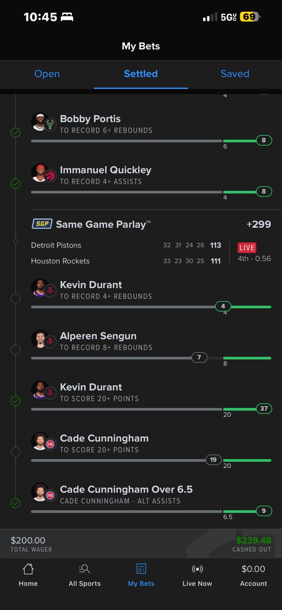 Mikeeguapoo2x's tweet image. My finger hit CASH OUT so fast 😅 now I’m sweating watching the rest of the legs cook 🔥
Hope I didn’t cash out toooooo early…
#SameGameParlay #ParlayPain #SportsBettor #NBATwitter #GamblingTwitter #BettingLife #CashOutSeason