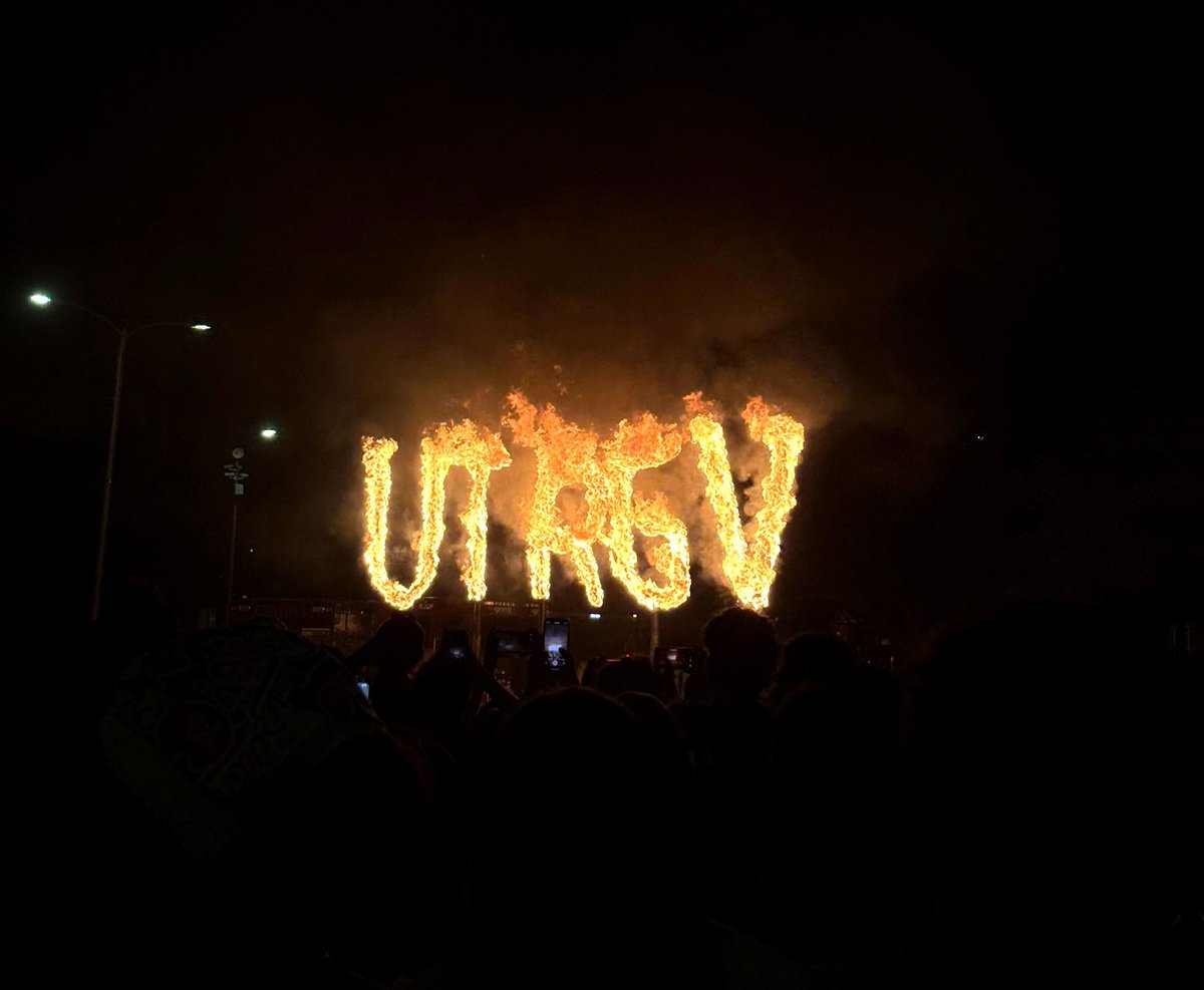One of the best traditions…

Burning of the Letters 🔥

Happy Homecoming, Vaqueros!

#RallyTheValley