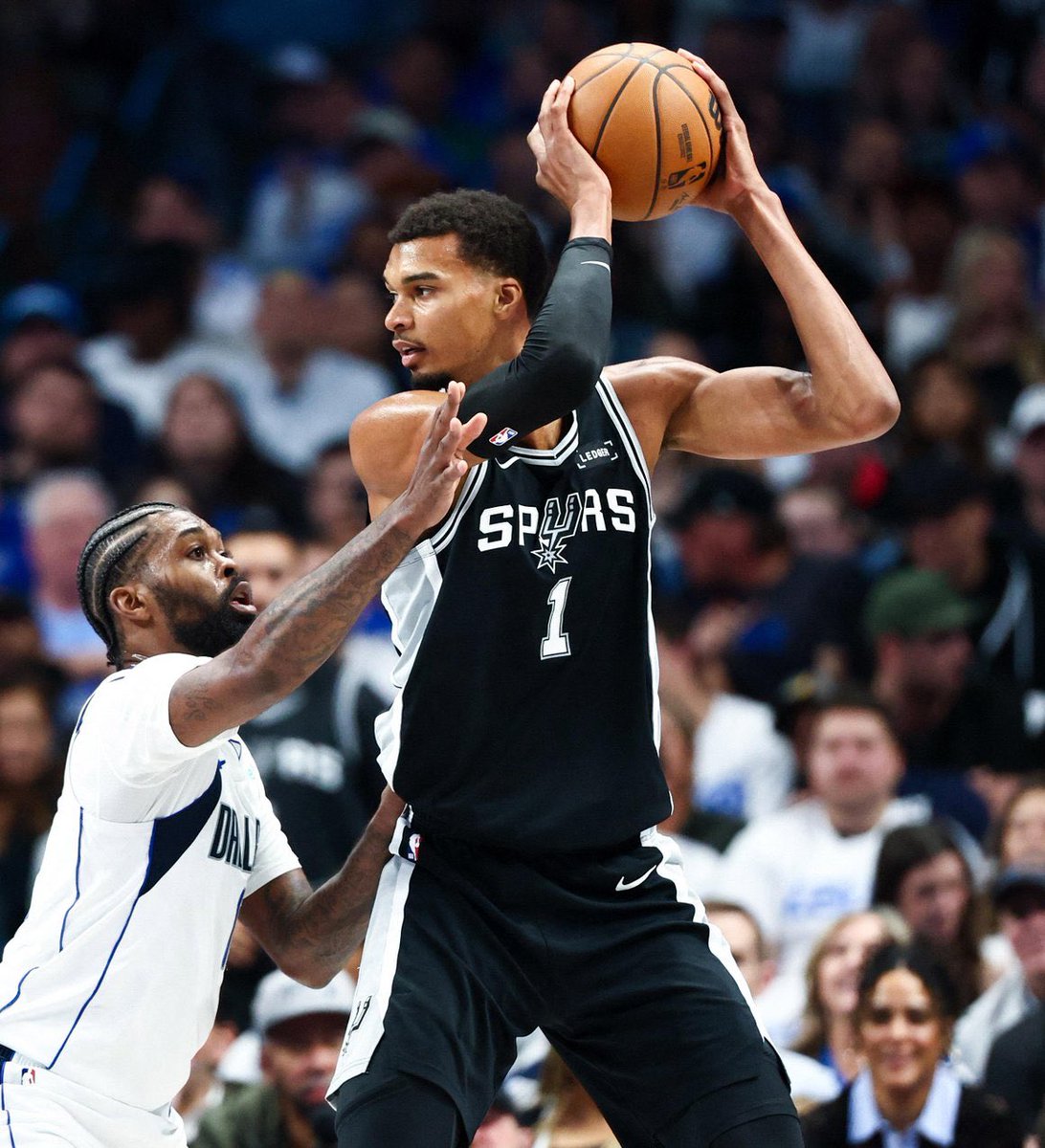 NO WEMBY NO PROBLEM (it nearly was a problem)

SPURS ARE 2-0 AND HEADED HOME!

WE'LL BE IN THE BUILDING FOR THE HOME OPENER! GO SPURS GO!!!