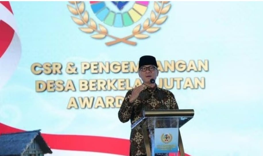 DewiMahrita86's tweet photo. Lembaga survey Kedua  setelah  SPIN; Lembaga survei Prolog menempatkan Bpk.Yandri Susanto,selaku menteri desa,PDT pada  posisi menteri terbaik ke 3 dengan nilai 78,6% kepuasan publik. 
#MenteriTerbaik
#YandriSusantoTerbaik
#YandriSusantoTOP
@prabowo
@YandriSusanto
@ArizaPatria https://t.co/t52ELT5psZ