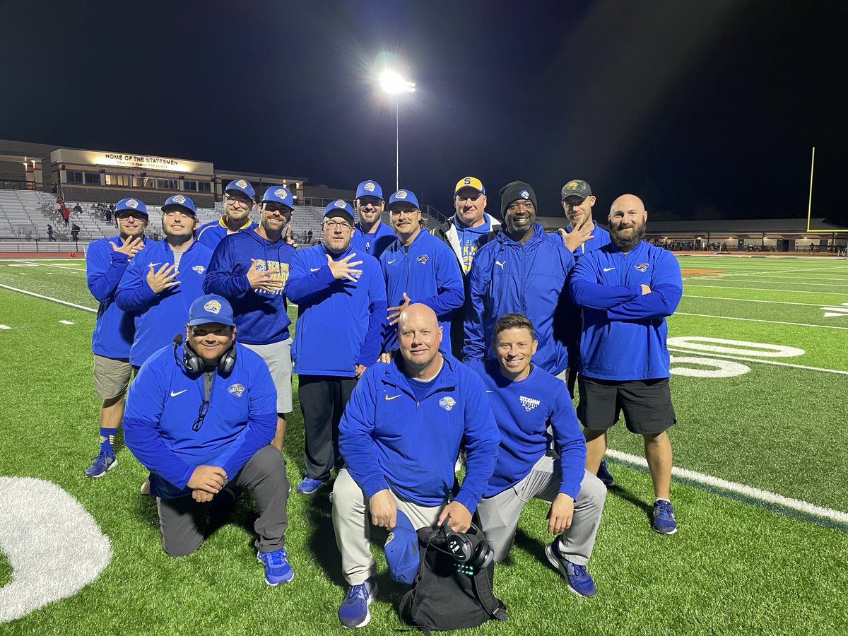 That’s a big 56-23 conference win over Webster Groves! We finish the regular season 7-2 overall and 6-0 in conference. We have won 5 straight Conference Championships! Great job boys!