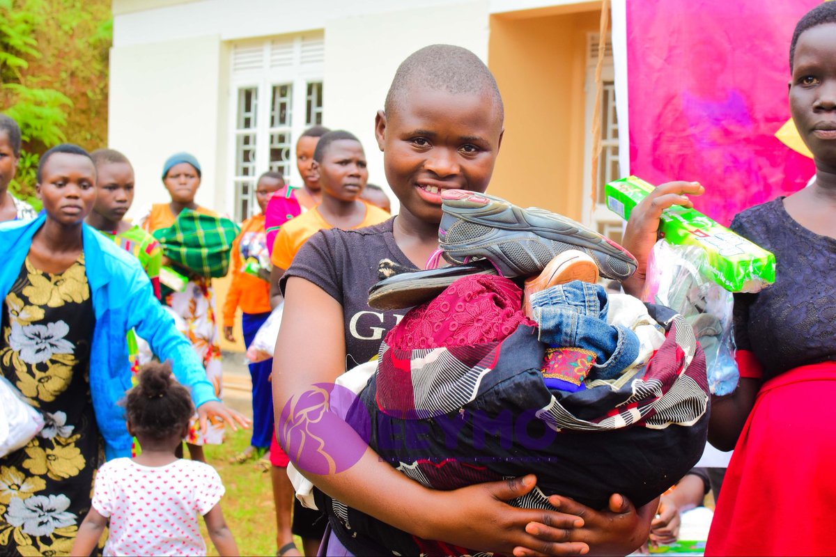 EEYMO207's tweet photo. Meet Metrine, Bududa's shining star! After being a victim of child marriage, she joined our outreach in 2023 seeking a 2nd chance at school. She’s a beneficiary of our Teenage Mothers Empowerment Program #TMEP She’s now Empowered &amp; thriving! 
 
@EduCannotWait  @ChildFundUganda https://t.co/nBrXmB5zwp