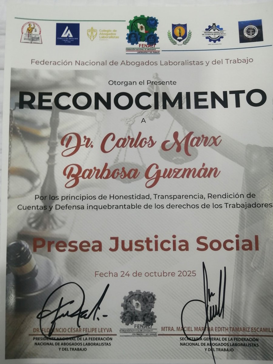 CarlosMarxBarb1's tweet photo. https://t.co/4toKdegtJ5