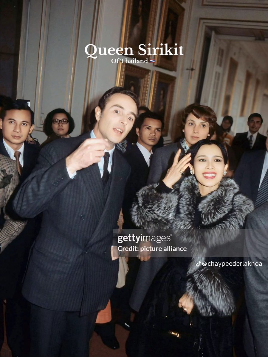 akiralynn72c's tweet image. พึ่งเคยเห็นรูปนี้ สวยมากกกกก สมแล้วกับที่เป็น Fashion icon 
#พระพันปีหลวง #สมเด็จพระนางเจ้าสิริกิติ์