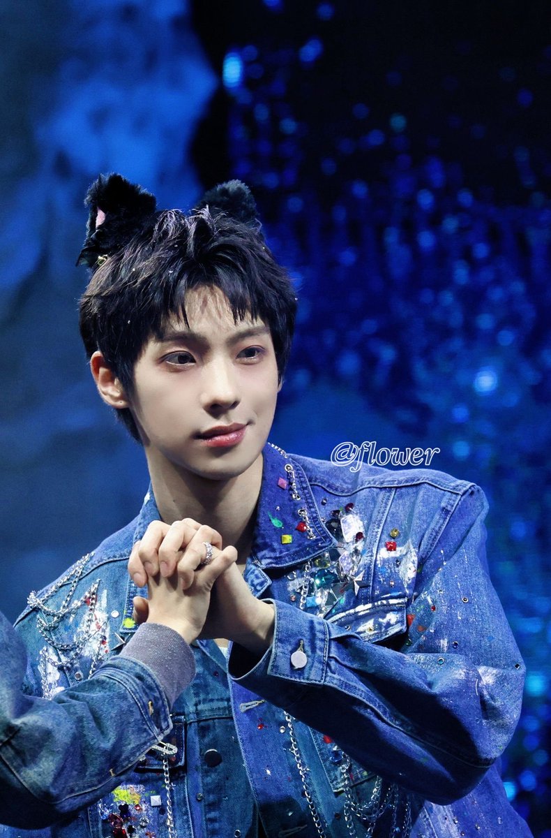 flowe_paint's tweet photo. 20251018 颜安生日会

一些小彩蛋
#颜安 #颜安生日会 #颜安1027生日快乐 #yanan #YanAn #Yanan https://t.co/SHoQn456WP