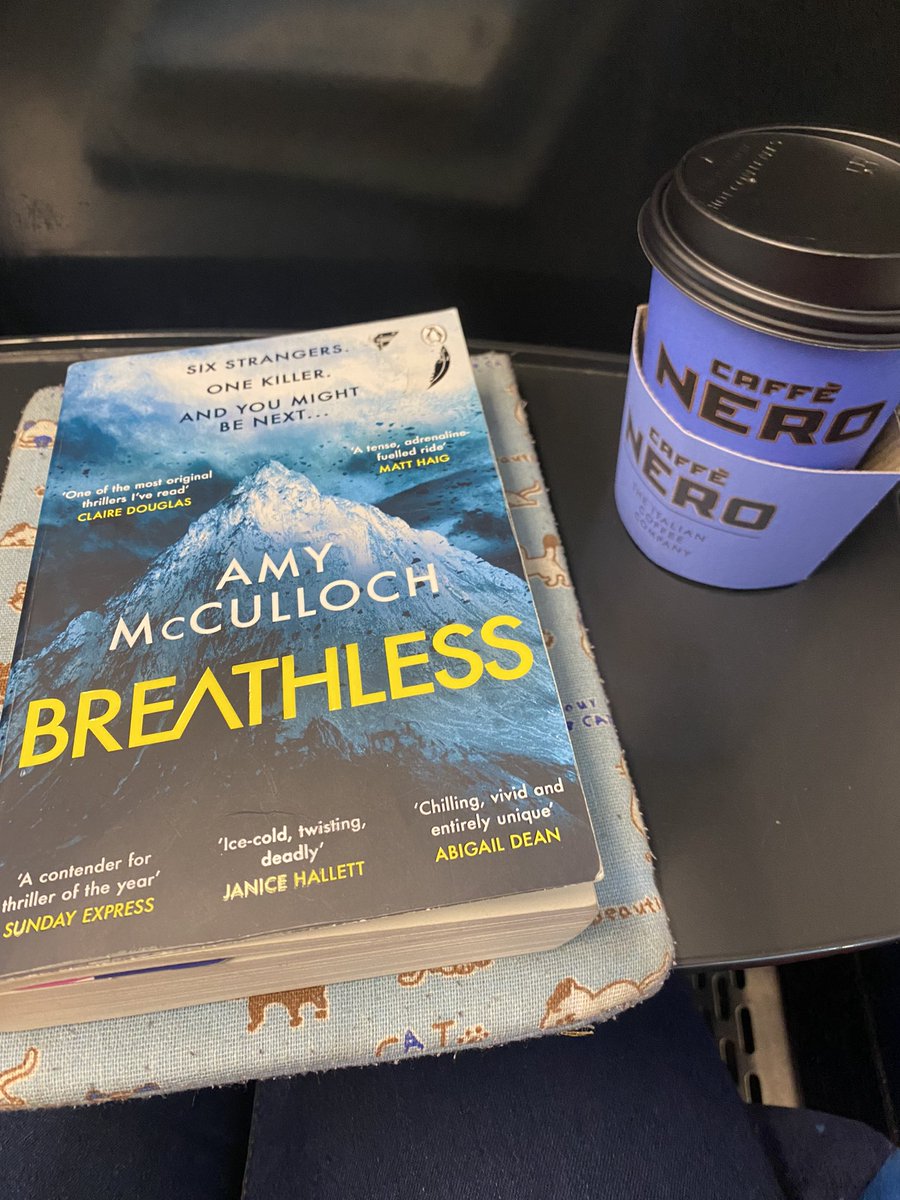 The calm before the storm. A read and a train coffee. Day of family visiting - 12 hours, 3 different houses and 3 hours of traveling. Let’s go!
