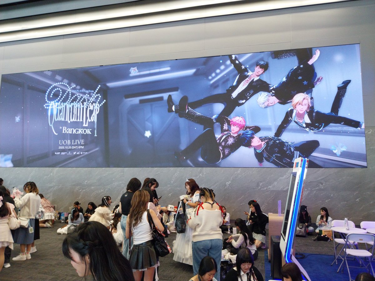 plaveguide_th's tweet image. ภาพบรรยายกาศในคอนเสิร์ต 2025 PLAVE Asia Tour [DASH: Quantum Leap] in Bangkok กำลังคึกคักและเต็มไปด้วยพึลลีที่มาร่วมงานคอนเสิร์ตอย่างล้นหลาม 

พึลลีท่านไหนมาถึงคอนเสิร์ตแล้ว อย่าลืมมาร่วมกิจกรรมต่างๆในคอนเสิร์ตกันนะคะ

💙💜💗❤️🖤

#PLAVEBKK2025 
#DASH_Quantum_Leap_in_Bangkok