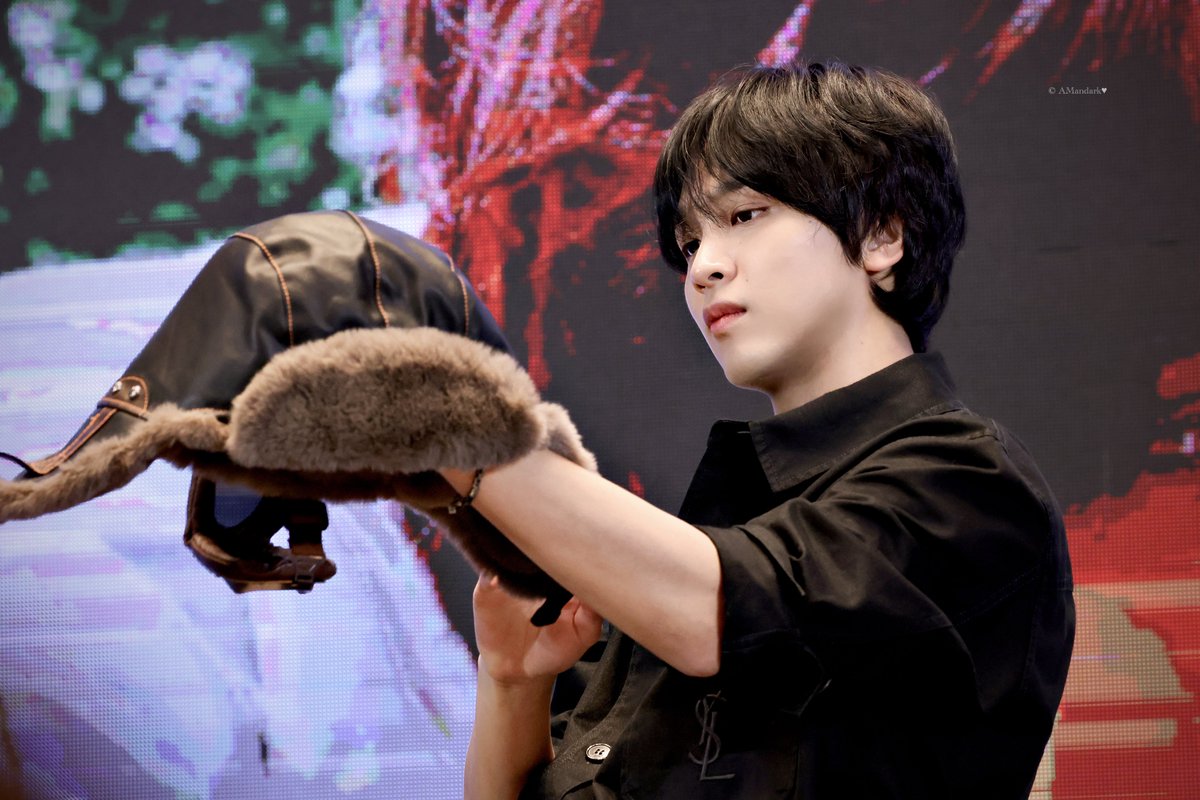 AM_andark's tweet image. 2501025-StarRiver
pokerface

#해찬 #HAECHAN #ヘチャン