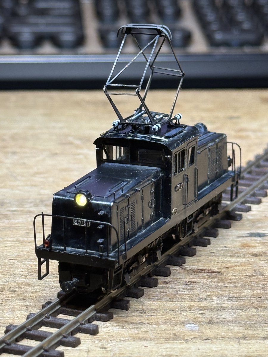 IbukiModel's tweet image. 【 #祭板 #栗原鉄道ED18 】
ナンバープレートとメーカーズプレートが入り、

栗原鉄道 ED18 1号機 、 完成です！

大変楽しいキットでした！