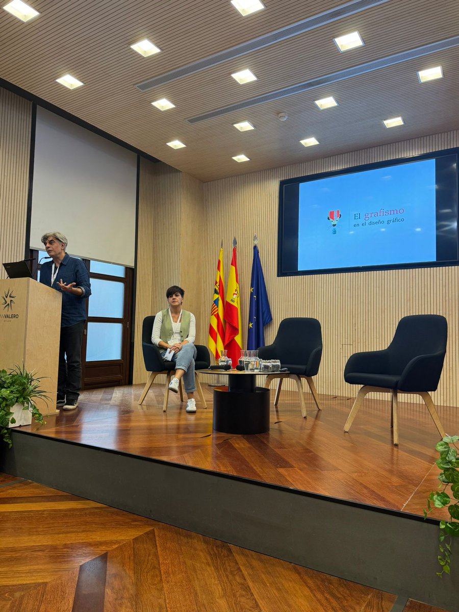 Escuchando a Josema Carrasco <a href="/josemitadinamit/">josema carrasco</a>
Con <a href="/Creative_Nurse/">Enfermería Creativa</a> #congresoSEMGRAF2025 
#MedicinaGráfica