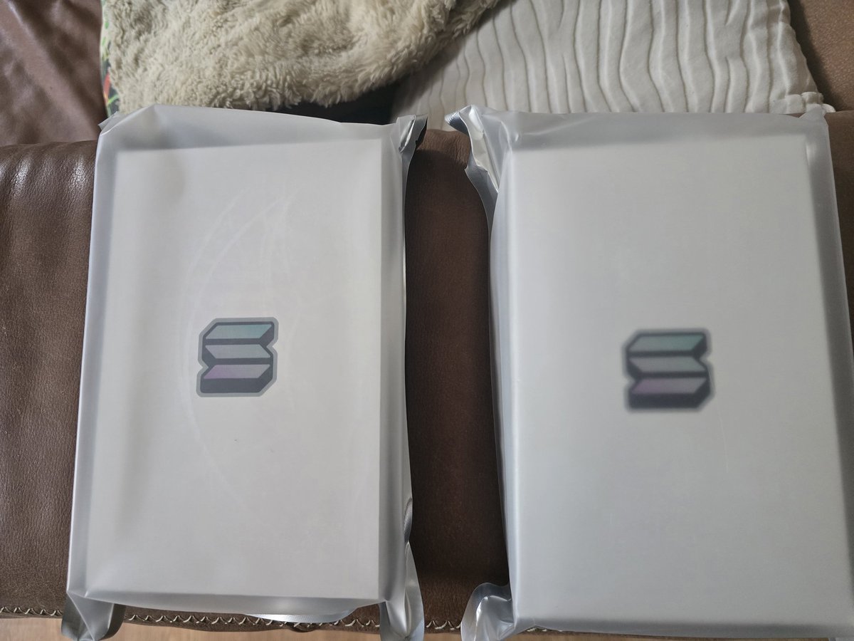 Guess what came in the mail today 🥜