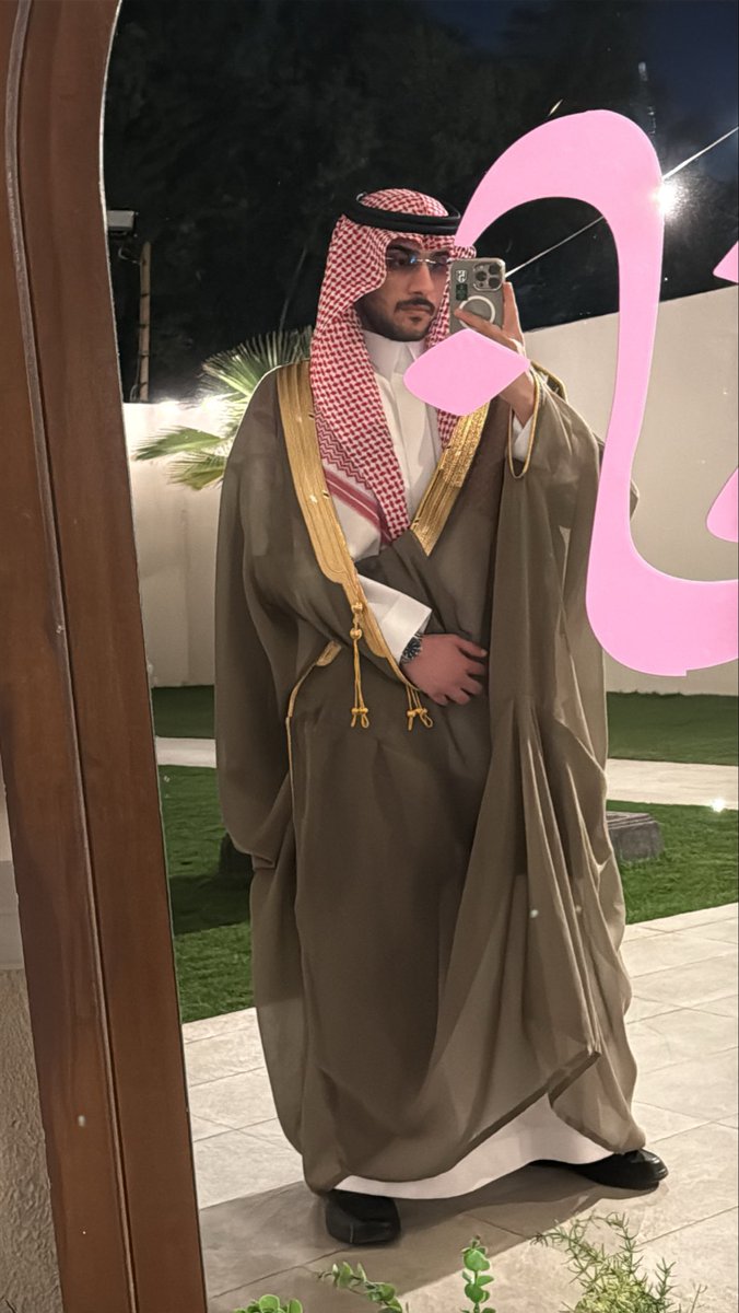iMjeed98's tweet photo. 🔮 https://t.co/h1foEsJQGU