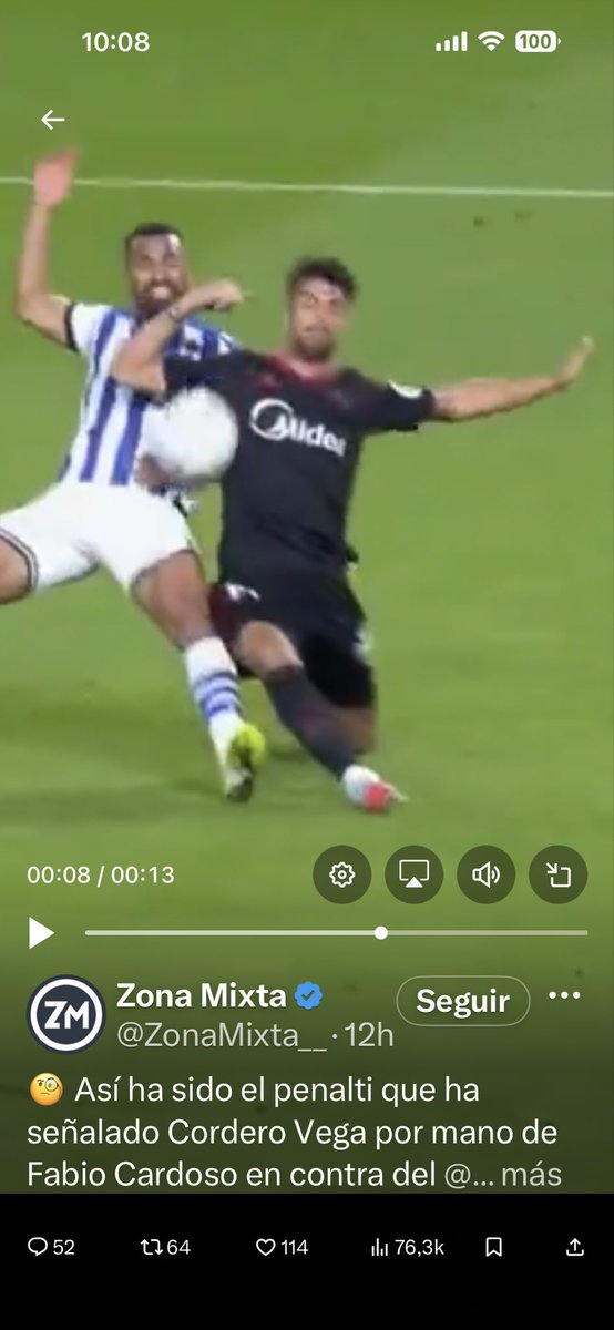 <a href="/14eduSanina/">Edu Saniña</a> <a href="/SevillaFC/">Sevilla Fútbol Club</a> la realización de la liga es un fraude más. Ni cámara lenta ni lupa. La primera foto demuestra que la pelota viene del pie de Cardoso y encima la segunda demuestra que incluso tb da en la mano del jugador de la Real