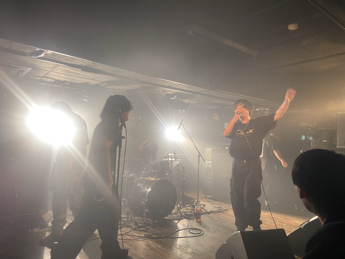 Hisao_T_ulma's tweet photo. Diaphragment vol.1
2番手makeshift 🤘ヤバい飛び込みが!
@makeshiftHC
#makeshift https://t.co/ajyRxz1CBi