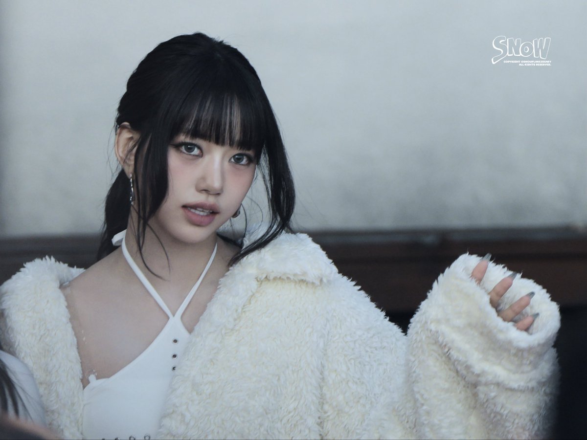 snowflake2diary's tweet image. 251025 
TikTokAwardsKR 2025

#미야오 #MEOVV
#SOOIN #수인
#틱톡어워즈2025 #TikTokAwardsKR2025