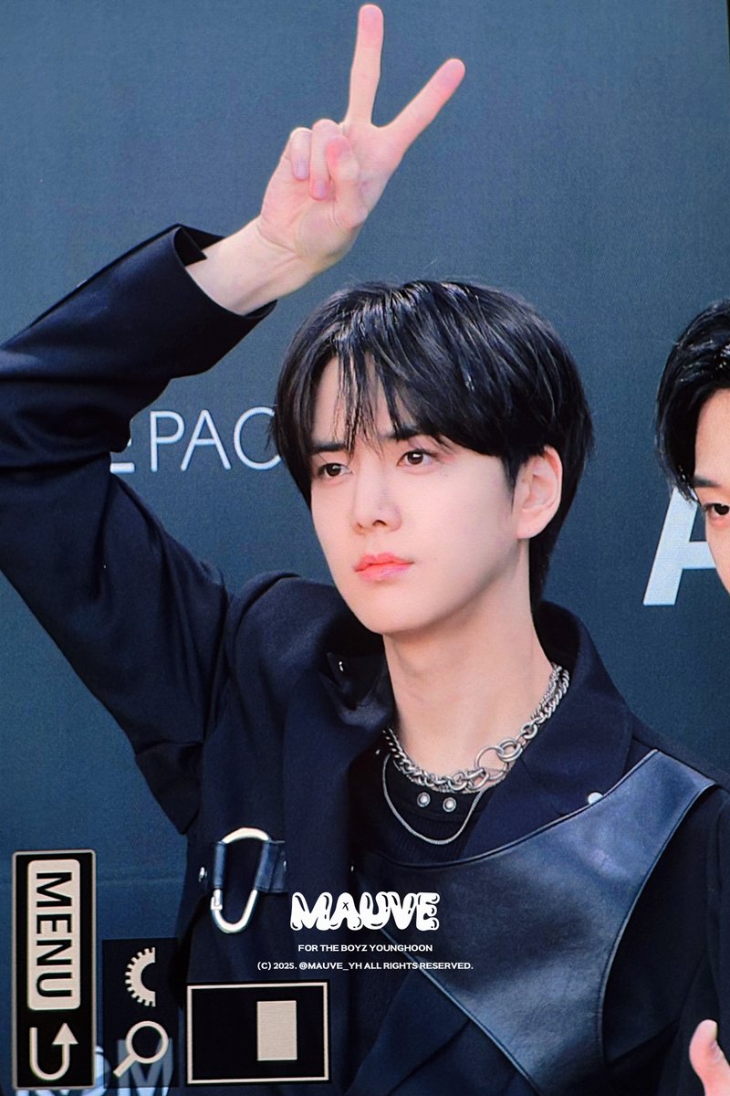 แดแดแด๊ชแด. (@mauve_yh) on Twitter photo 251025 ํค์ด๋ก์ดํ ๋ฆฌ ๐ฅ
#๋๋ณด์ด์ฆ #์ํ #THEBOYZ #YOUNGHOON 251025 ํค์ด๋ก์ดํ ๋ฆฌ ๐ฅ
#๋๋ณด์ด์ฆ #์ํ #THEBOYZ #YOUNGHOON