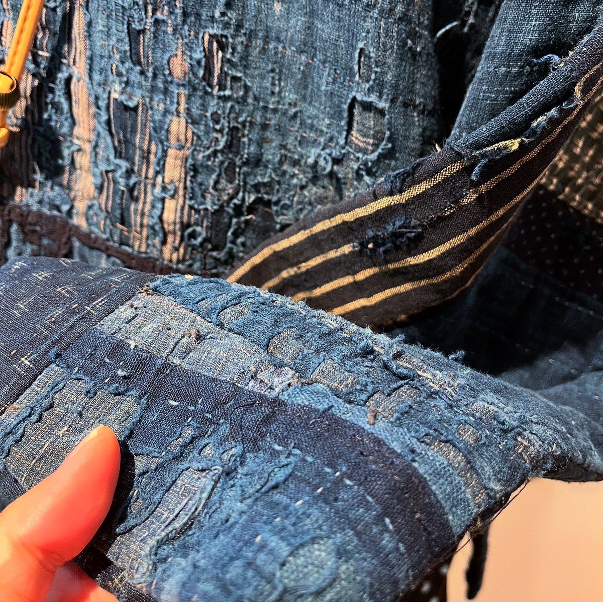 手織綿の作品 KKC905 綿テンセル先染めシャーリングシャンブレー｜先染め