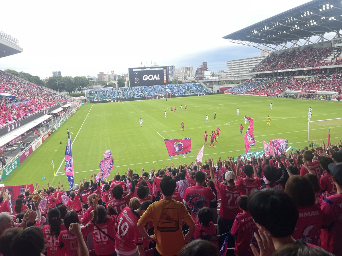 teshi27's tweet photo. 今朝から大阪に来ています。参戦15試合目にしてようやく今シーズンリーグ戦、現地初勝利を拝めました🌸🌸いや長かった... https://t.co/UmxEGcmHoZ