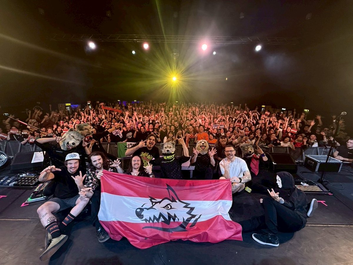 mwamjapan's tweet photo. HOWLING ACROSS THE WORLD 
– UK/EU TOUR 2025
Tour Final
Live at SIMM City  Wien

Thank you!!!!!! https://t.co/bATQ2rxA17