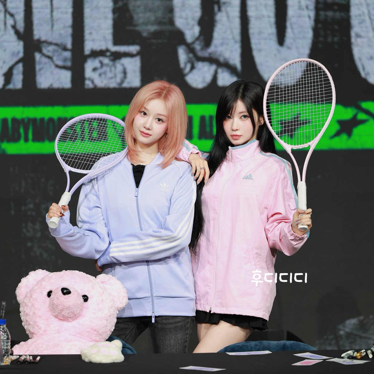 hoodyismydog's tweet photo. 251025

🩵🩷🦌🐰🎾😍

#베이비몬스터 #BABYMONSTER 
#파리타 #PHARITA
#ASA #아사 https://t.co/yikfmXQnhm