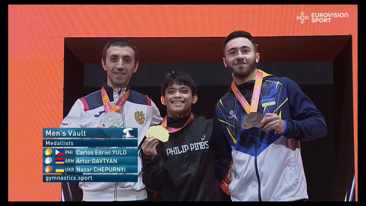 aliyaeremina's tweet image. HE'S SO TINY HELP #ARTWorlds2025