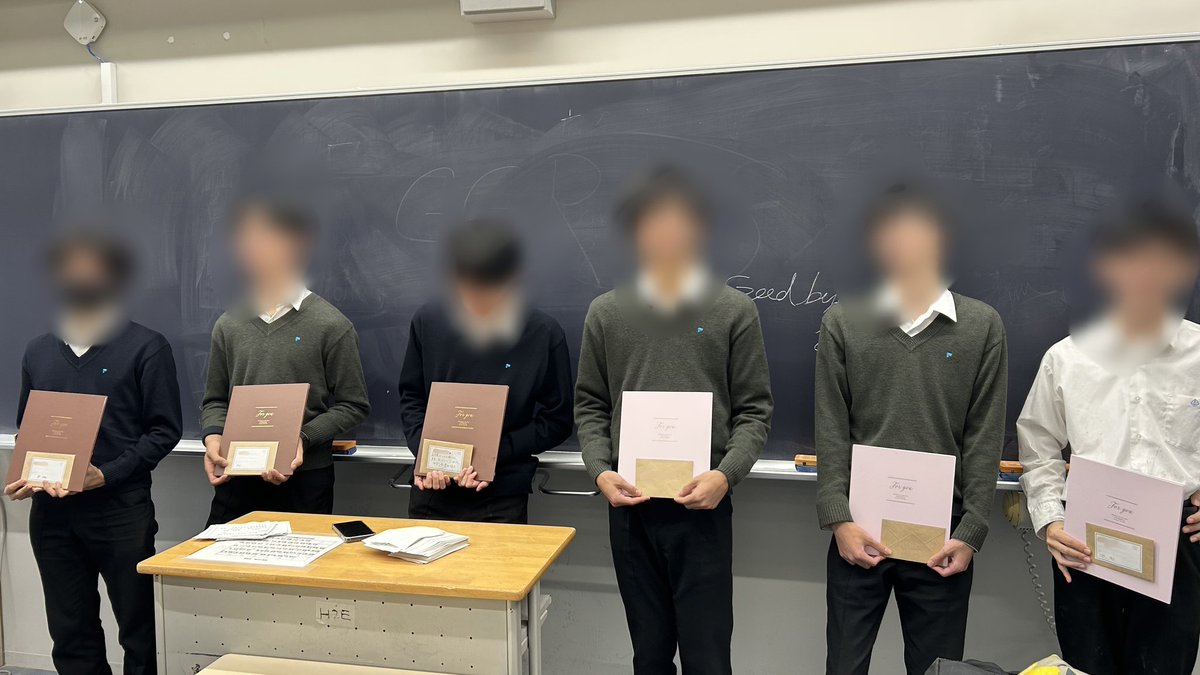 1045shabu's tweet photo. 肌寒い季節になってきました。
今日は次年度幹部選挙と高2の引退式を行いました。
これで代替わりしますが、来年度に向けて部員一同全力で頑張ります！
(中の人変わります) https://t.co/GKcLOwfkTr