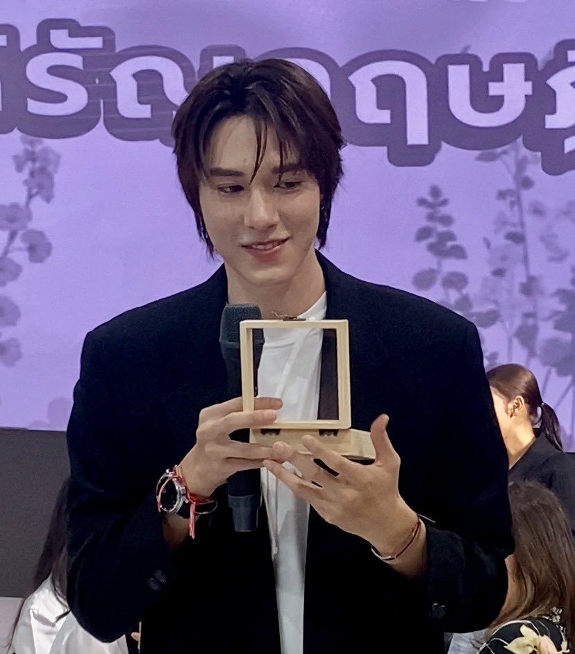 littlepinkyong's tweet image. น่ารักใจดียิ้มหวาน
໒꒰ྀི #hirunkit_ ✿ @Hirunkit_ ꒱ྀི১