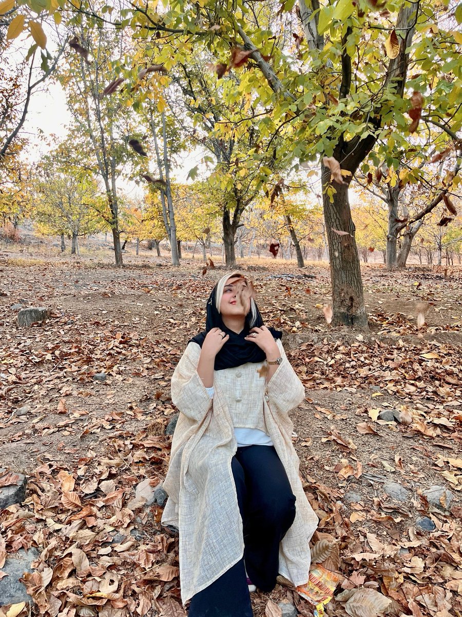 F_heydaripour's tweet photo. از عکسای #پاییزی جانمونممم
#fall_season
#November https://t.co/GLfV3InSw4