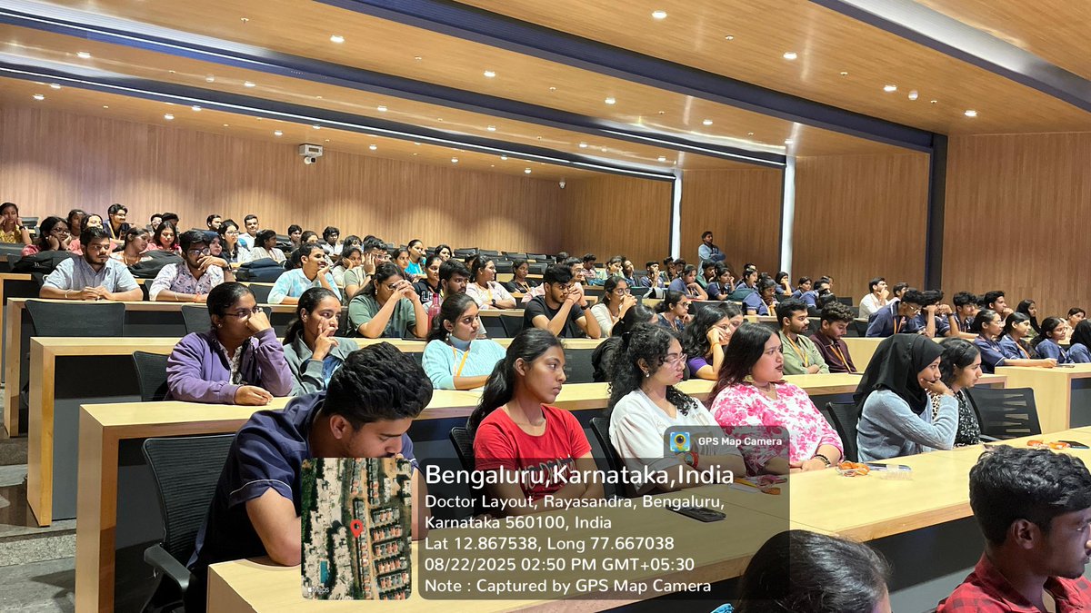 Love_India_Club's tweet photo. 🇮🇳 Nationalism Promotion Campaign (NPC) 🇮🇳
Held at PES College, Bengaluru on 22nd August 2025, the event inspired students to uphold the spirit of unity, patriotism, and responsibility toward our nation. ✨
#NationalismPromotionCampaign #LoveIndia #PESCOLLEGE #YouthForNation 🇮🇳 https://t.co/7wkyW9bKdq