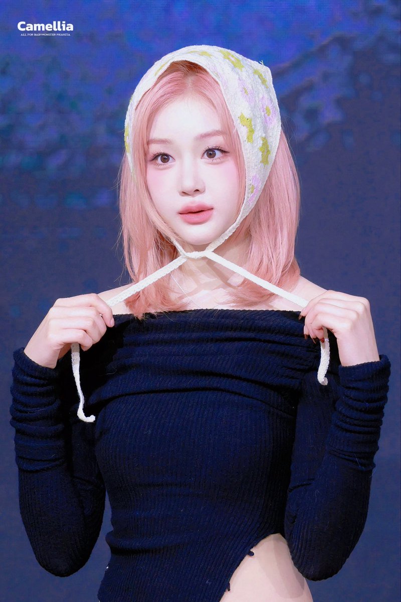 pharitafever's tweet image. This is what peak visual looks like 😍😍
 #PHARITA #파리타