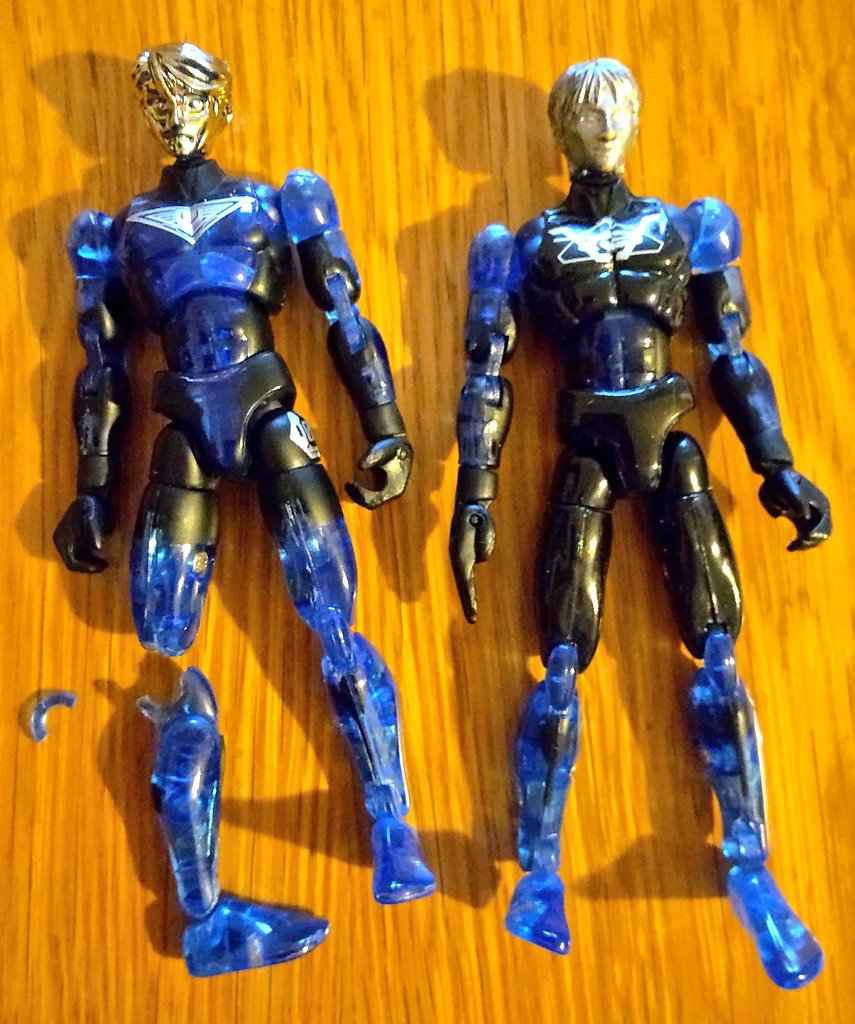 キックポーズ フィギュア 約20cm Amazon.co.jp: バンダイ(BANDAI) S.H.Figuarts（真骨彫製法） 仮面