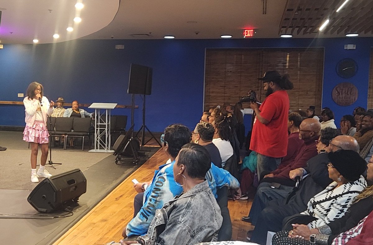 Varonica Mitchell- The VV Show tweet media