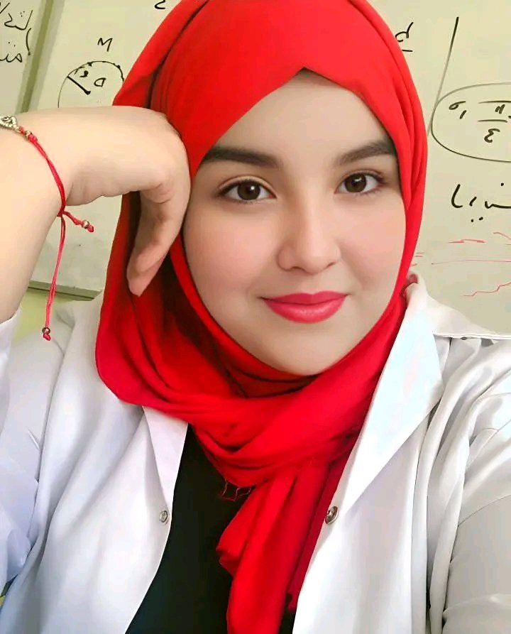 طبيبه عندي منزل تقبلني زوجه لك