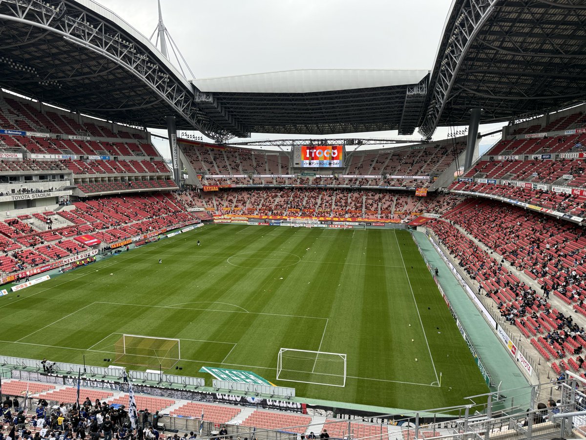 sr_gamba37's tweet photo. 今日はここから！💙🖤 https://t.co/42qzpj3p81