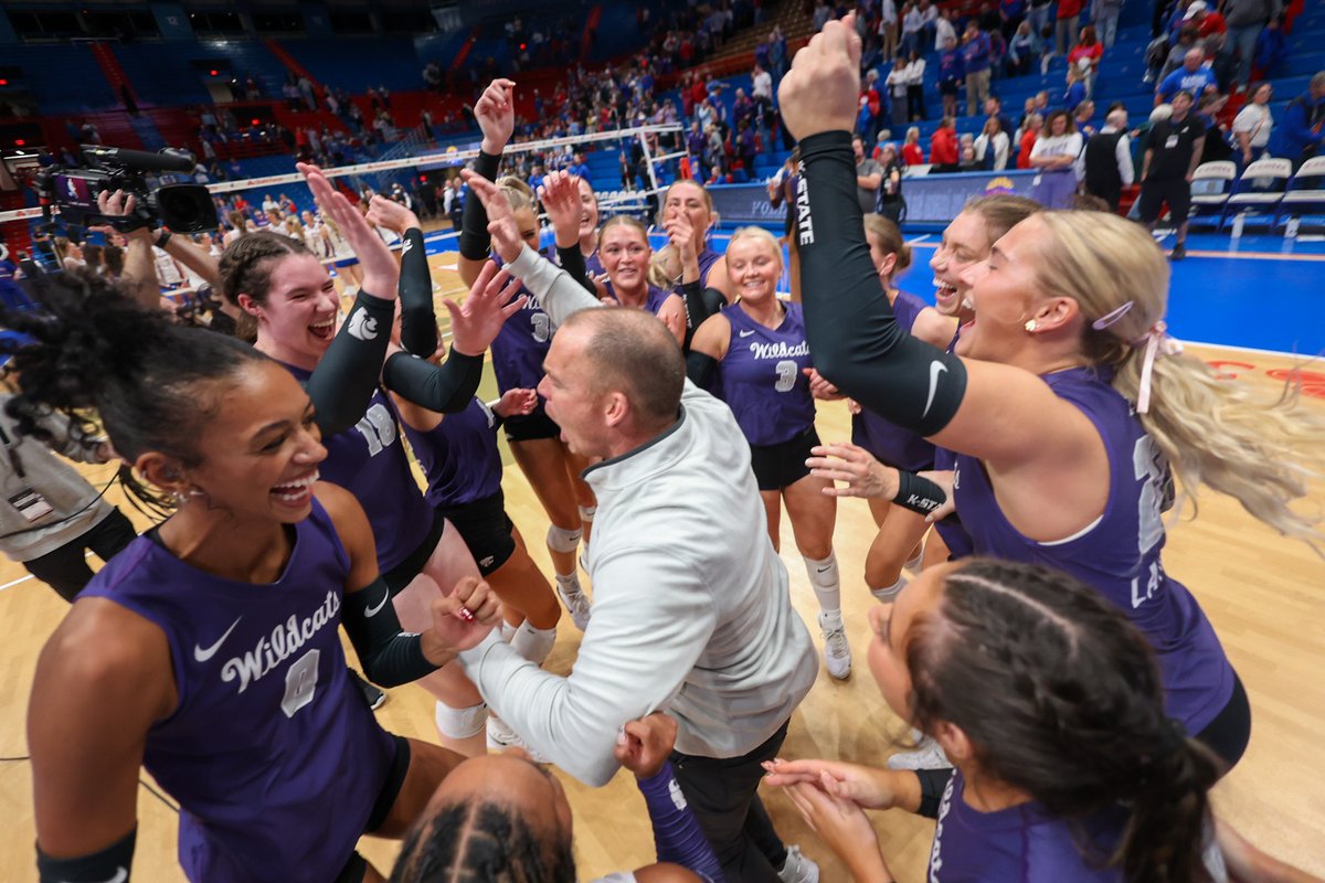NCAAVolleyball tweet picture