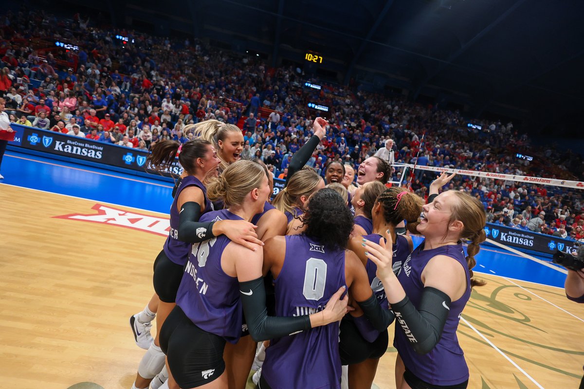 NCAAVolleyball tweet picture