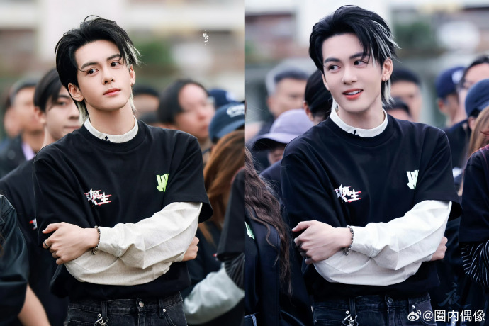 elodie62037253's tweet photo. Zeng Shun Xi's 'Swap Life' filming has begun. 
Producer Zhang Meng's comments are full of admiration for ZSX. She revealed that she started working hard a year ago to get ZSX to play Mars. 
After all this planning, they finally found an actor who perfectly fits the character https://t.co/Lh5VKMyxBN