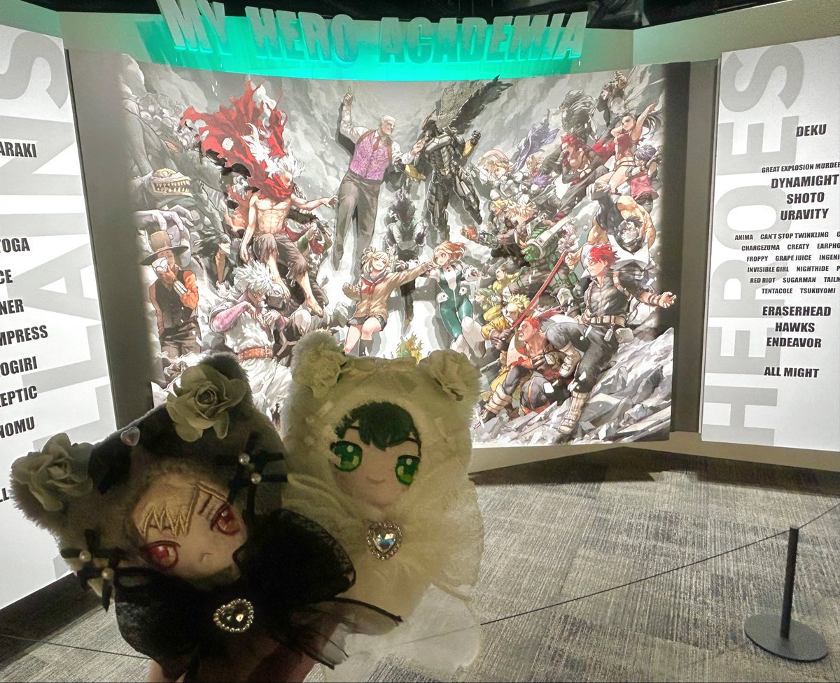 ktkc_07's tweet photo. ヒロアカ原画展控えめに言って最高。堀越先生のアナログ原稿の迫力凄過ぎた。許されるならあの空間で1日滞在させて欲しい。 https://t.co/FthTWK0t83