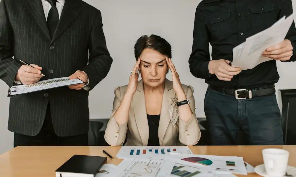 BusinessTalk's tweet image. buff.ly/DpRBfrh 
As baby boomers, retire they are creating a &quot;silver tsunami&quot; for HR. Let&apos;s look at the challenges that organizations and older staff members face, including skill shortages, cultural dynamics, and the impact of technology. #AgingWorkforce #HRChallenges