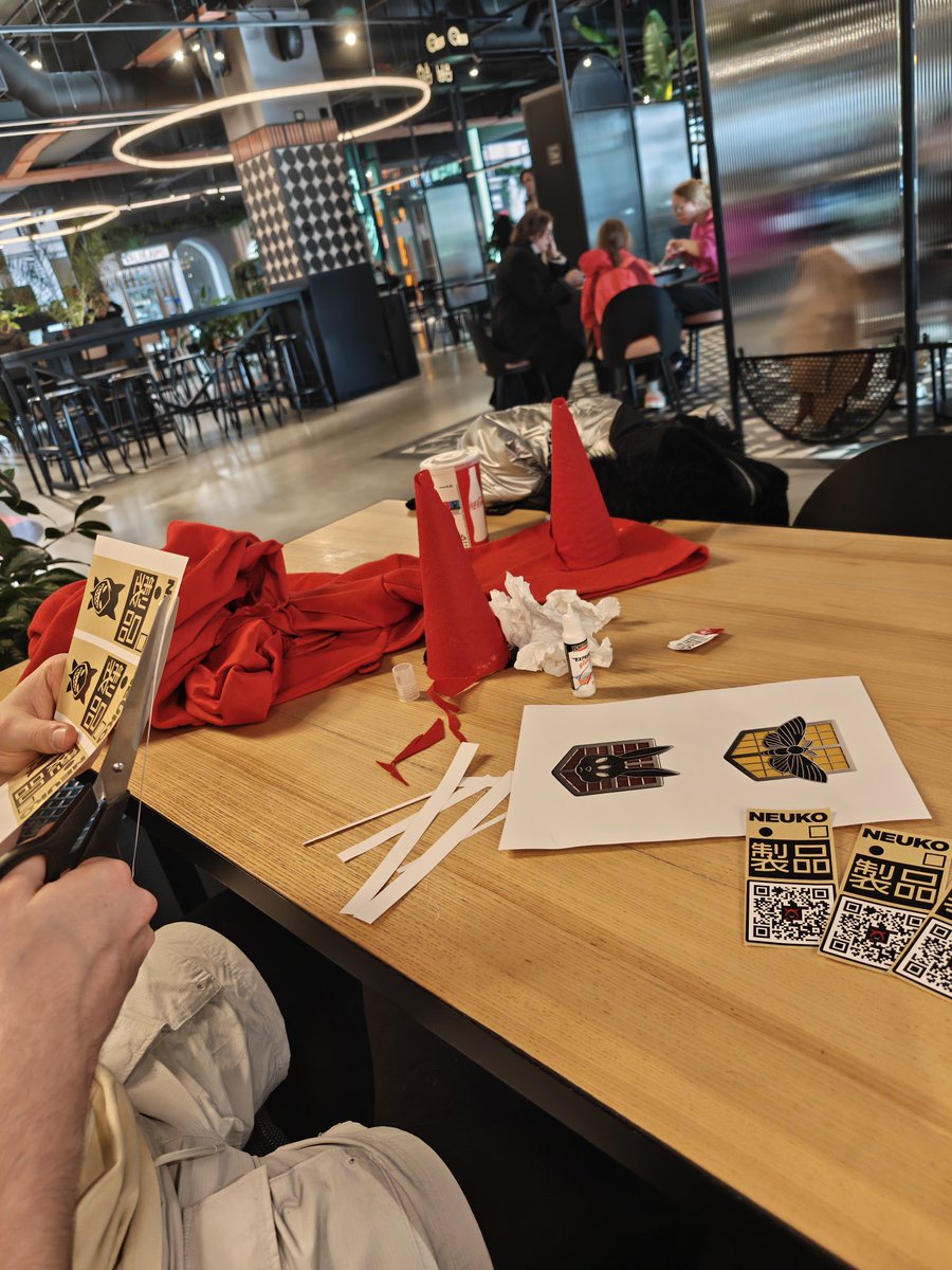 DendiRedemption's tweet image. A little &quot;making of&quot; backstage on the video made a couple days ago by @DendiRedemption (me) and  @c2ec2ec2e 

We really enjoyed creating it and sharing it with the forming, but already strong @neukoai community.

Remember, the goal is to have some fun ;)