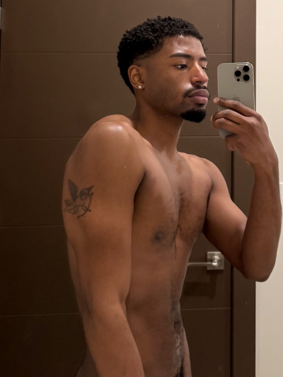 ٰ (@theluiswayy) on Twitter photo 