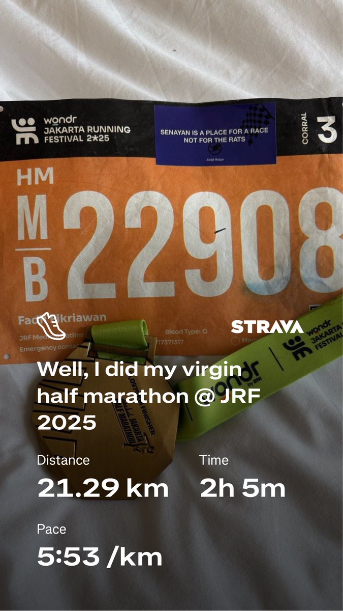 ffikriawan's tweet photo. Ga pernah lari lebih dari 15km, plan peak week minggu terakhir gagal total, tapi ternyata terjadi begitu saja malah ngelewatin performance predictionnya Strava. Tuntas finish happy VHM. Kalo kata Ariana Grande, thank you legs ๐ซถ๐ป
Fast is fun, #SlowisOK https://t.co/epocCrBide