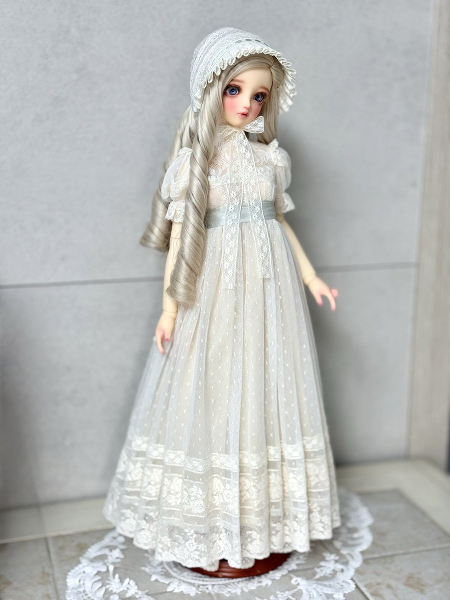 의상 발송전 오랫만에 시착해보는 샤를로테😍볼때마다 반하네💗