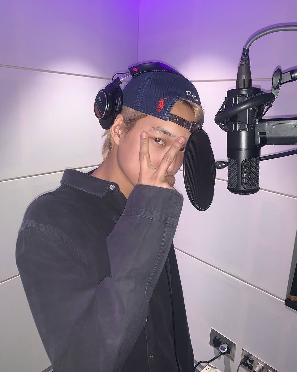 KaiS2com's tweet image. 2025 MAMA FAN’S CHOICE
🏆남자 부문 '카이'🏆
내일 투표 마감! 1차 투표가 하루 남았습니다!
오늘의 투표권을 꼭 소진해주세요!
VOTE FOR #KAI ON #2025MAMAVOTE