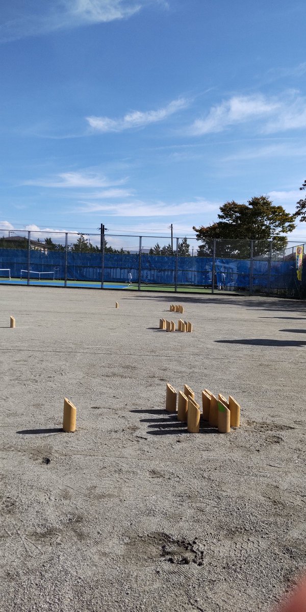 本日は、13名でモルックやってきました！
人数が多くなり、いろんな人とチームを組んでやるのは、楽しいですね！
熊は近くに出没していますが、無事に練習終了です！
#秋田市
#モルック